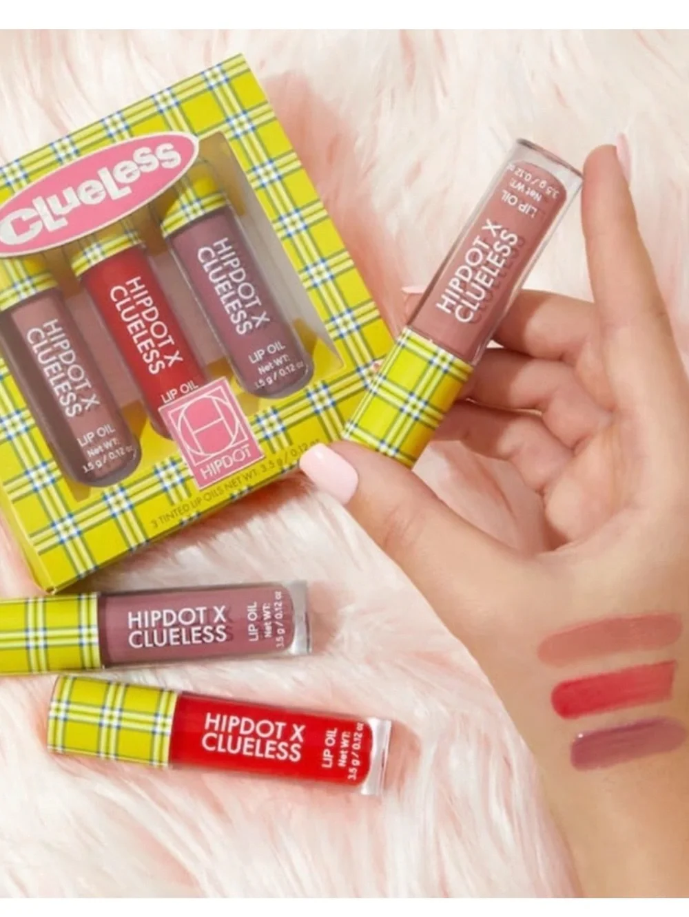 Clueless x hipdot make up set